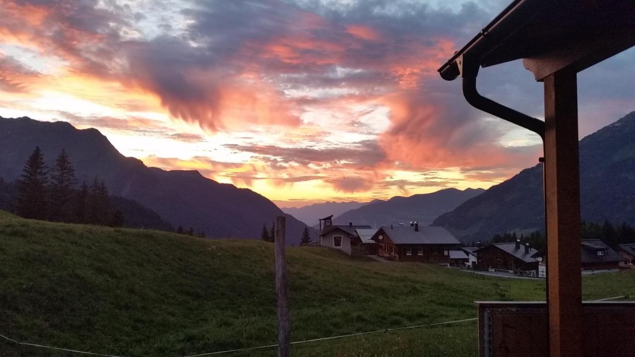 Villa Alpenchalet Garfrescha à Sankt Gallenkirch Extérieur photo